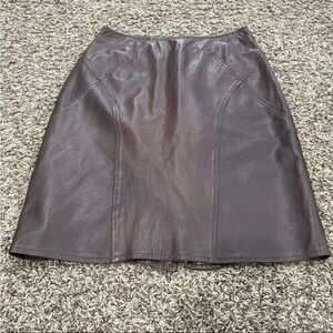 Renaissance Neiman Marcus 100% leather skirt size 10